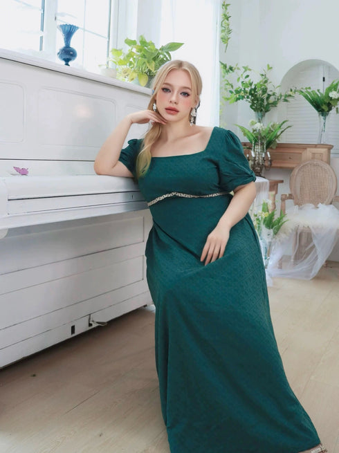 Gothic Green Regency Era Dress with Square Neckline and Puff Sleeves – Bridgerton Inspired Dress Plus Size
